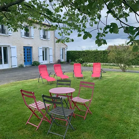 Belle Longere 130 M2 Aux Portes Du Marais Poitevin 尼奥尔